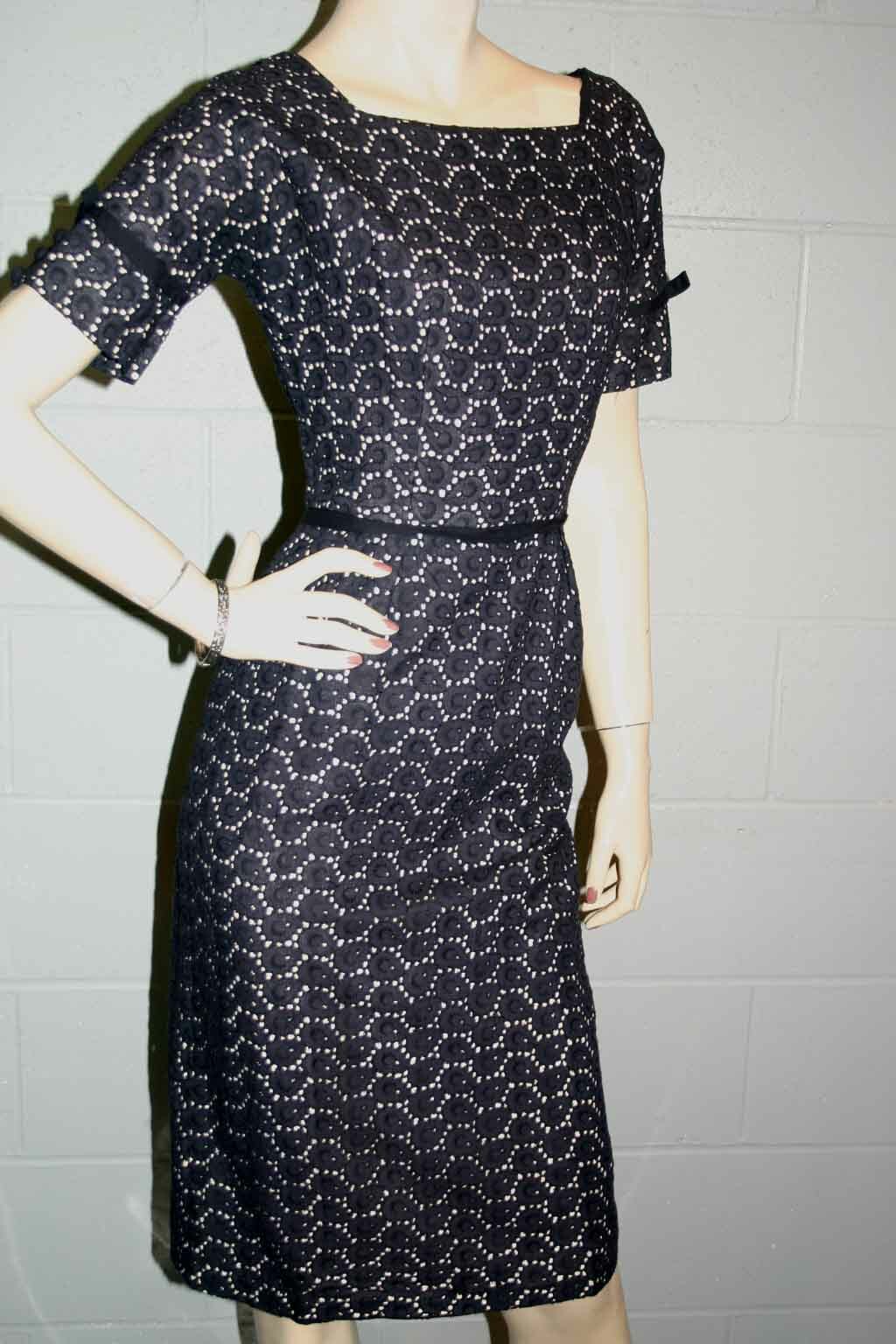 Sz S/M Vtg 50s Black Eyelet Dress Pencil Skirt over Nude Lining PinUp Couture