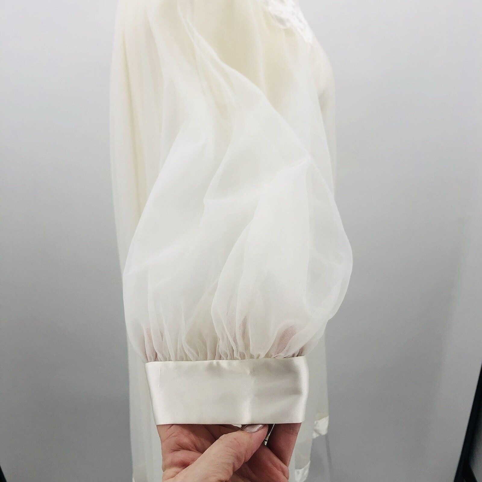 Vintage Gossard Artemis White Chiffon Satin Peignoir Robe Cover Small Lingerie