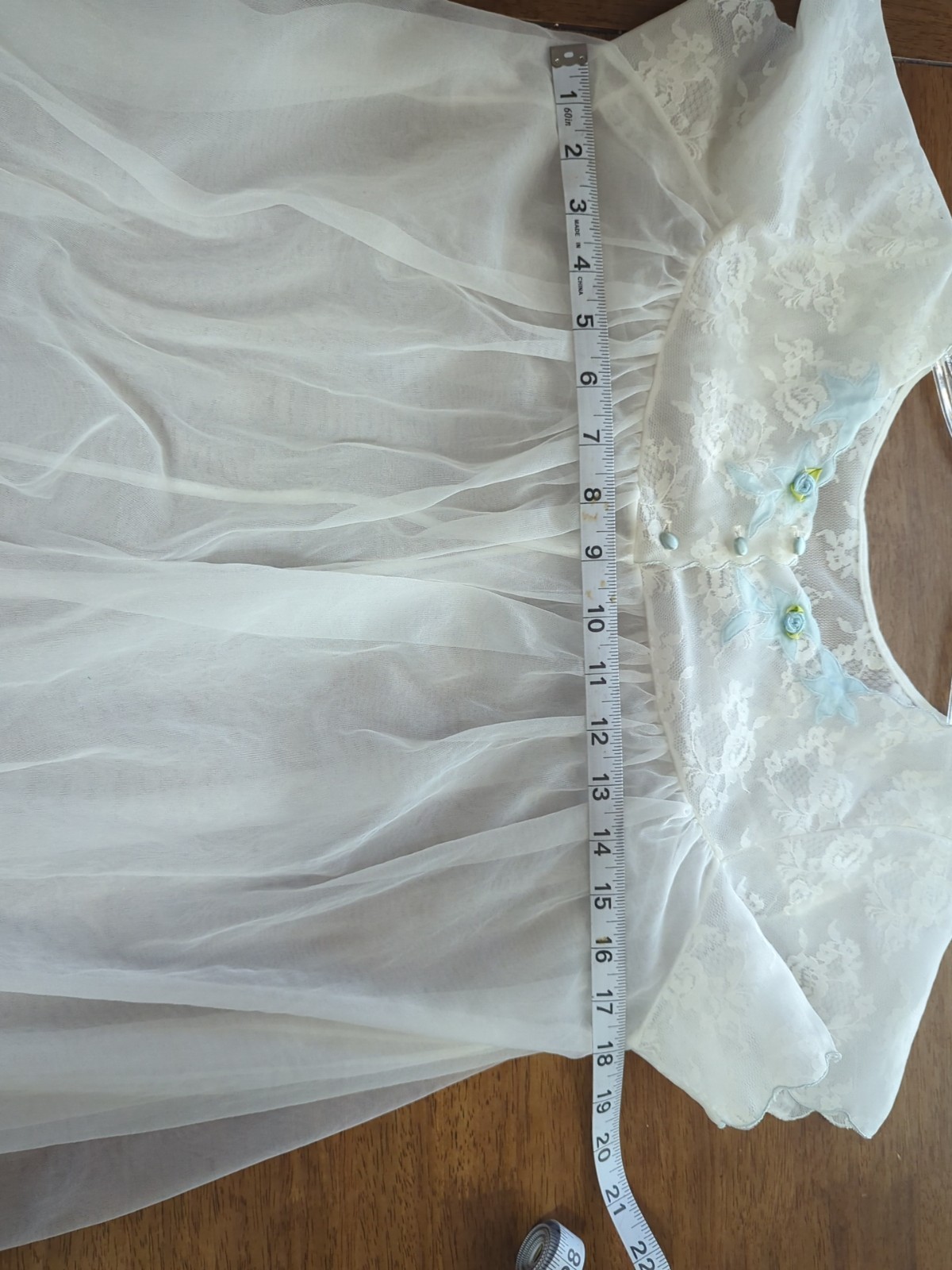 Vintage Radcliffe Sheer White pretty Boudoir Nightgown Peignoir Robe – Sz Petite