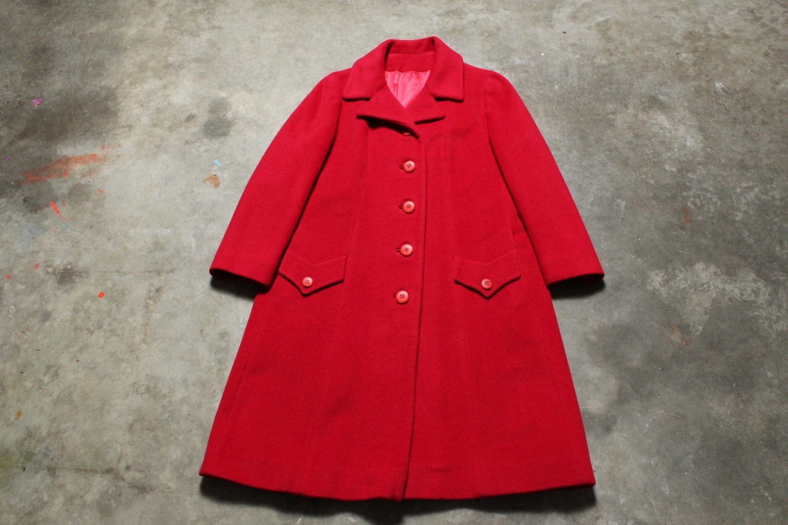 Vintage 60&rsquo;s USA Union-Made Ruby Red Shagmoor Wool Coat – M / L