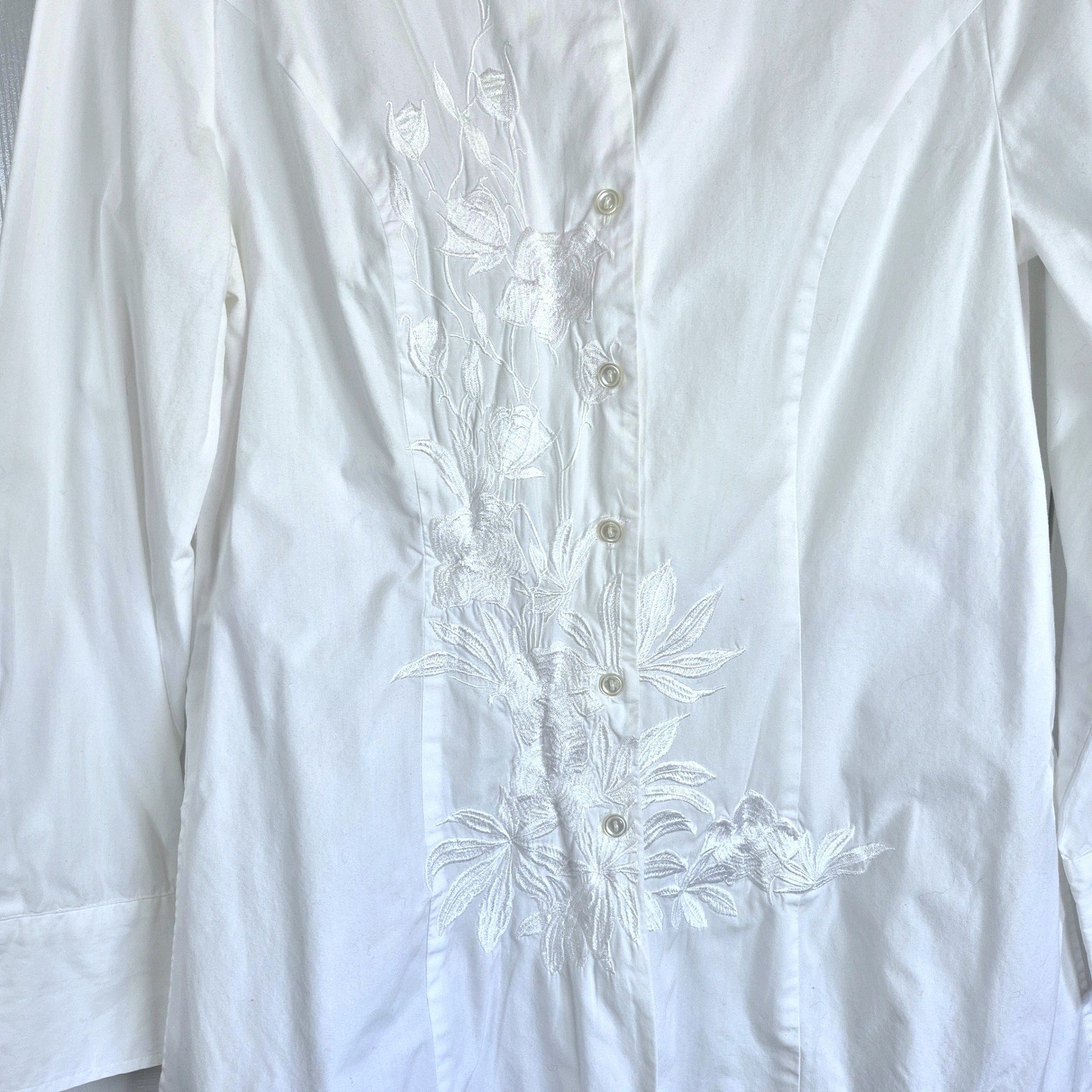 Vintage Puli white button down shirt floral embroidery women&rsquo;s 12
