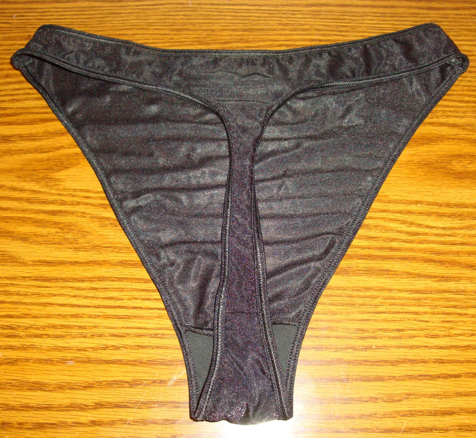 Fruit of the Loom M L Black Lycra Spandex Shiny Shimmery Thong Vintage #433