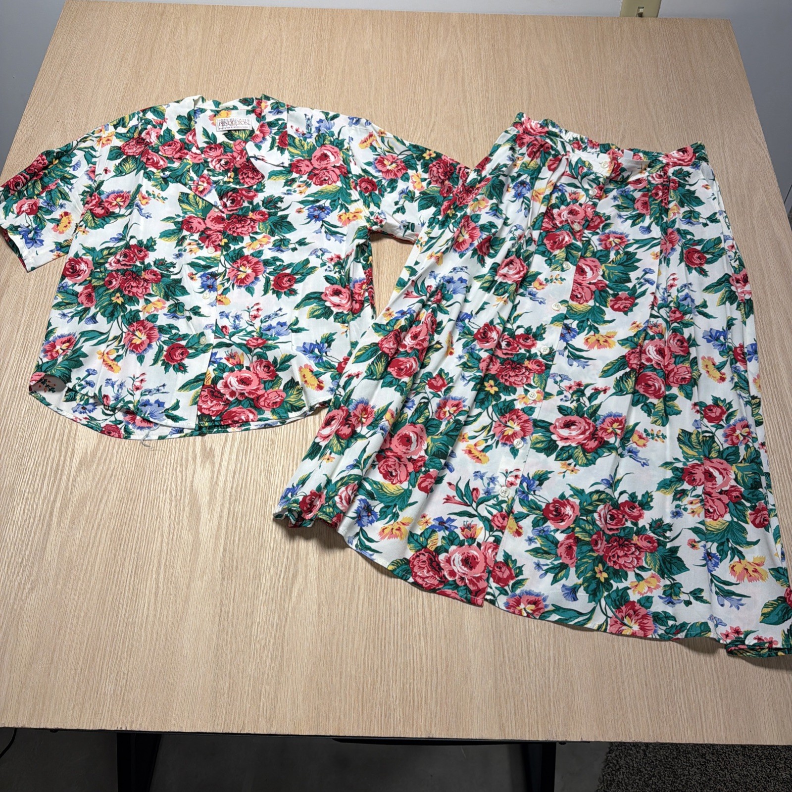 Vintage Pendleton Sophisticates Women’s 2 Piece Set Top 8P Skirt 12P Floral USA