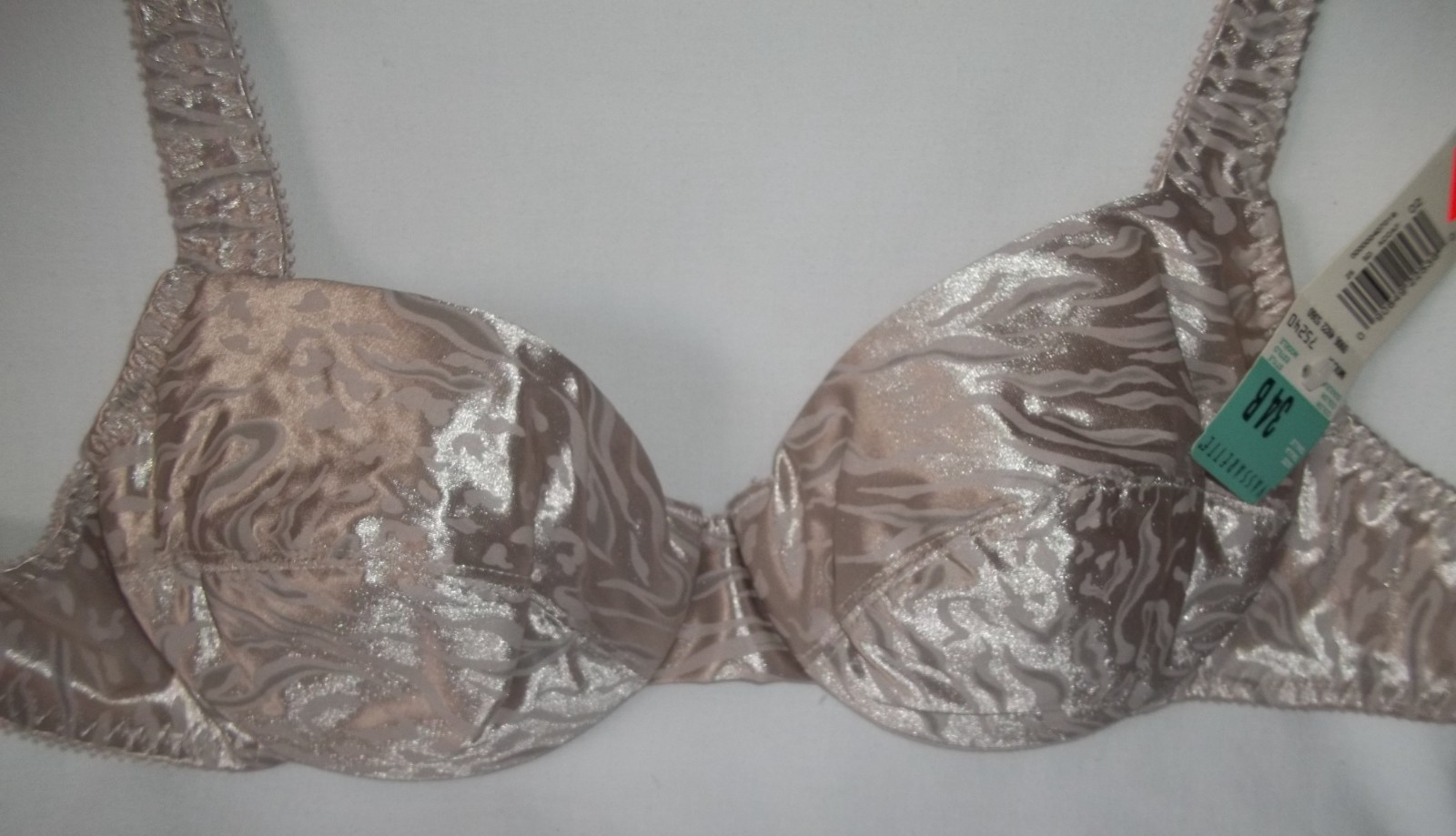 NEW NWT Vassarette 75-240 Shiny Second Skin Liquid Satin Animal Print UW Bra 34B