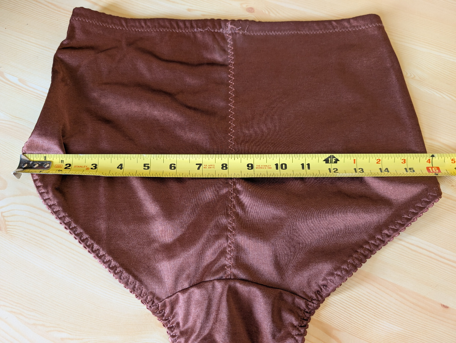 New Jolie Intimates Shiny Bronze Control Panties 8 XL 28&Prime; Waist 30&Prime; Hip Slimming