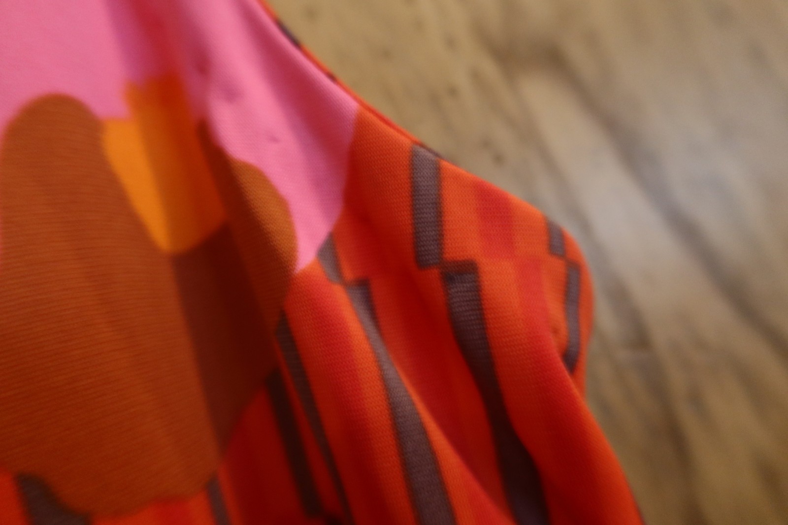 Vintage 70s E-Stewart USA Maxi Dress Orange Pink Psychedelic Pool Party M/L
