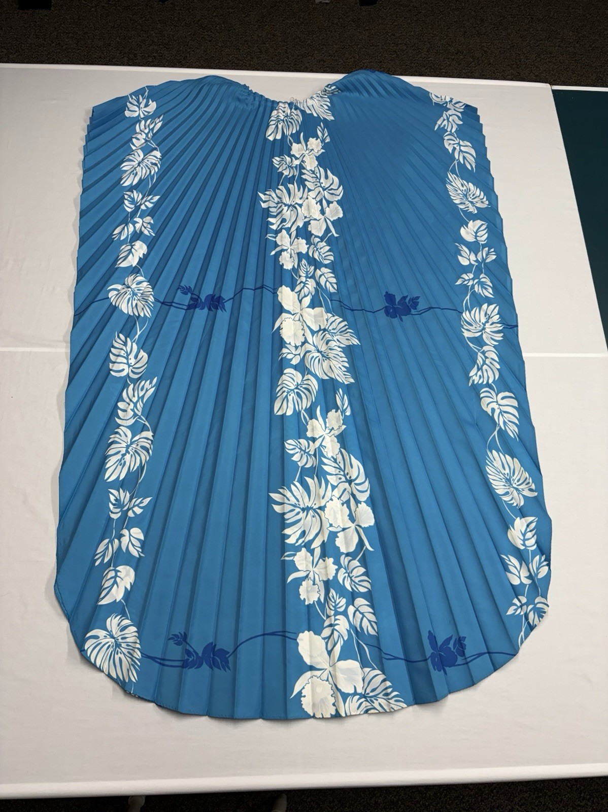 Resort Line Vintage 70’s Hawaiian Caftan Pleated Blue Dress One Size