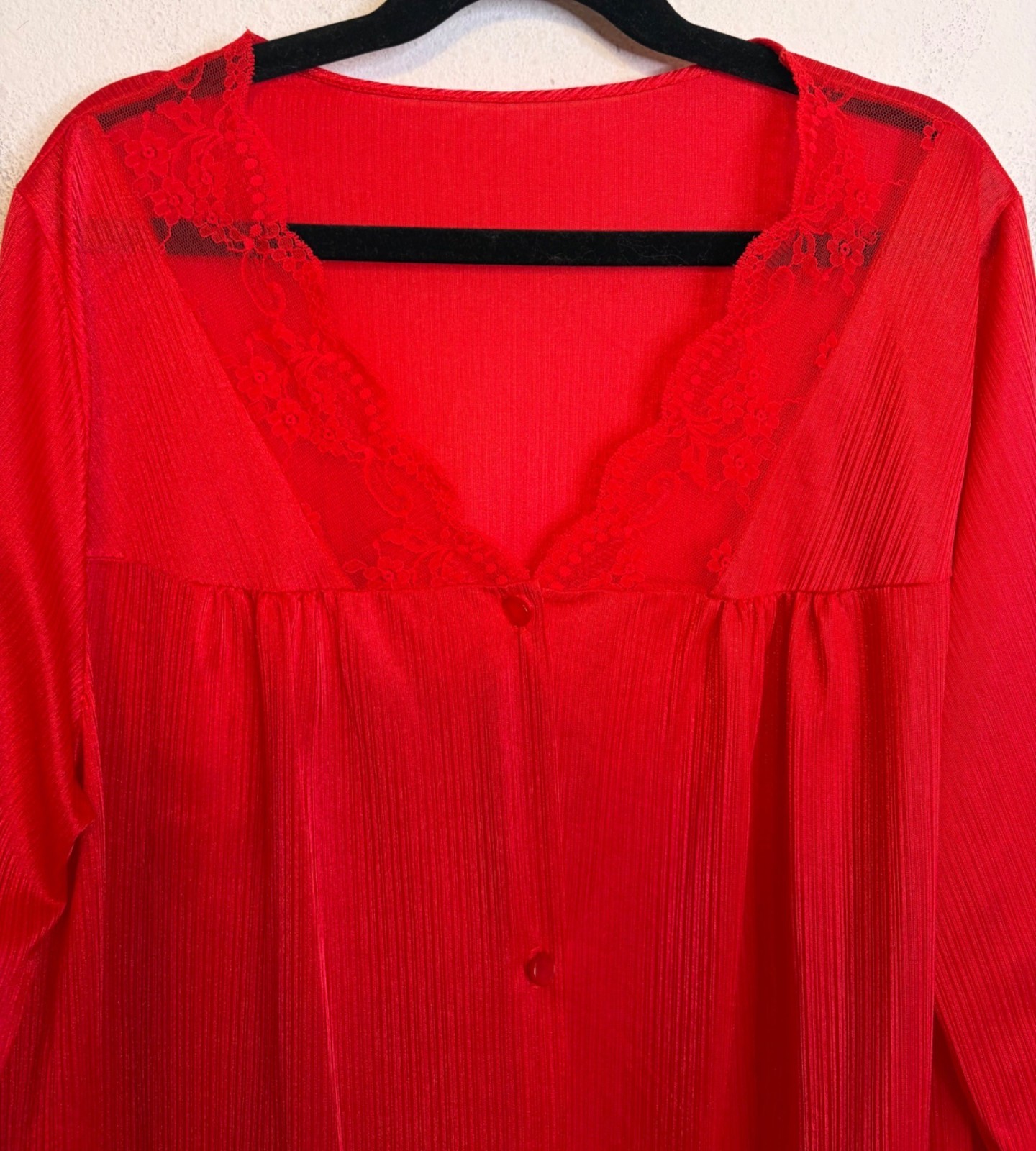 Vintage TEXSHEEN USA Red Lightweight Robe Button Lace Trim MEDIUM Nylon