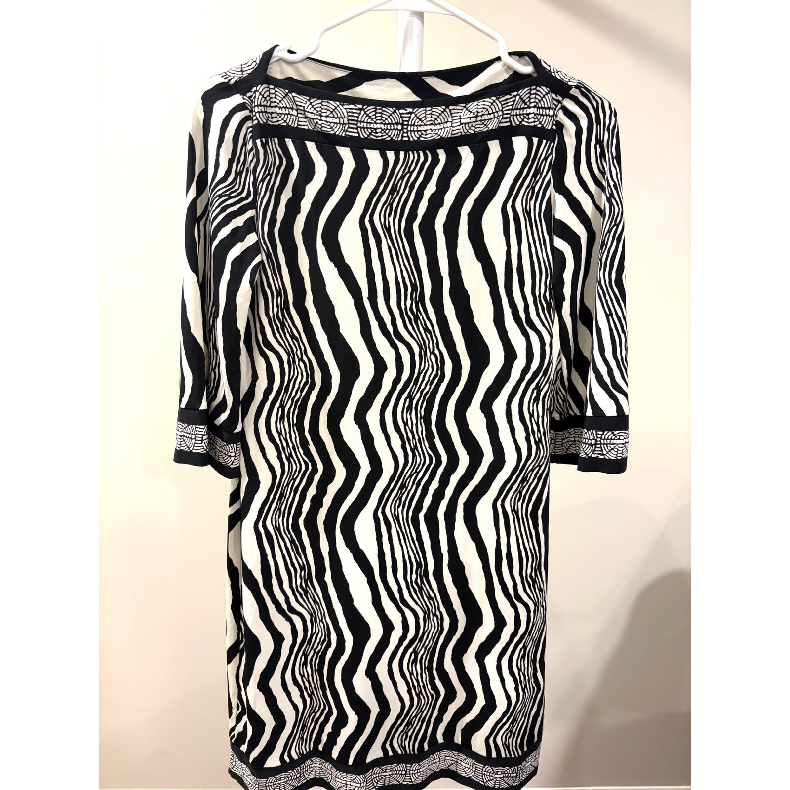 Vintage Y2K Mod Geometric Wave Dress 4 Black White Optical Zebra Boatneck Shift