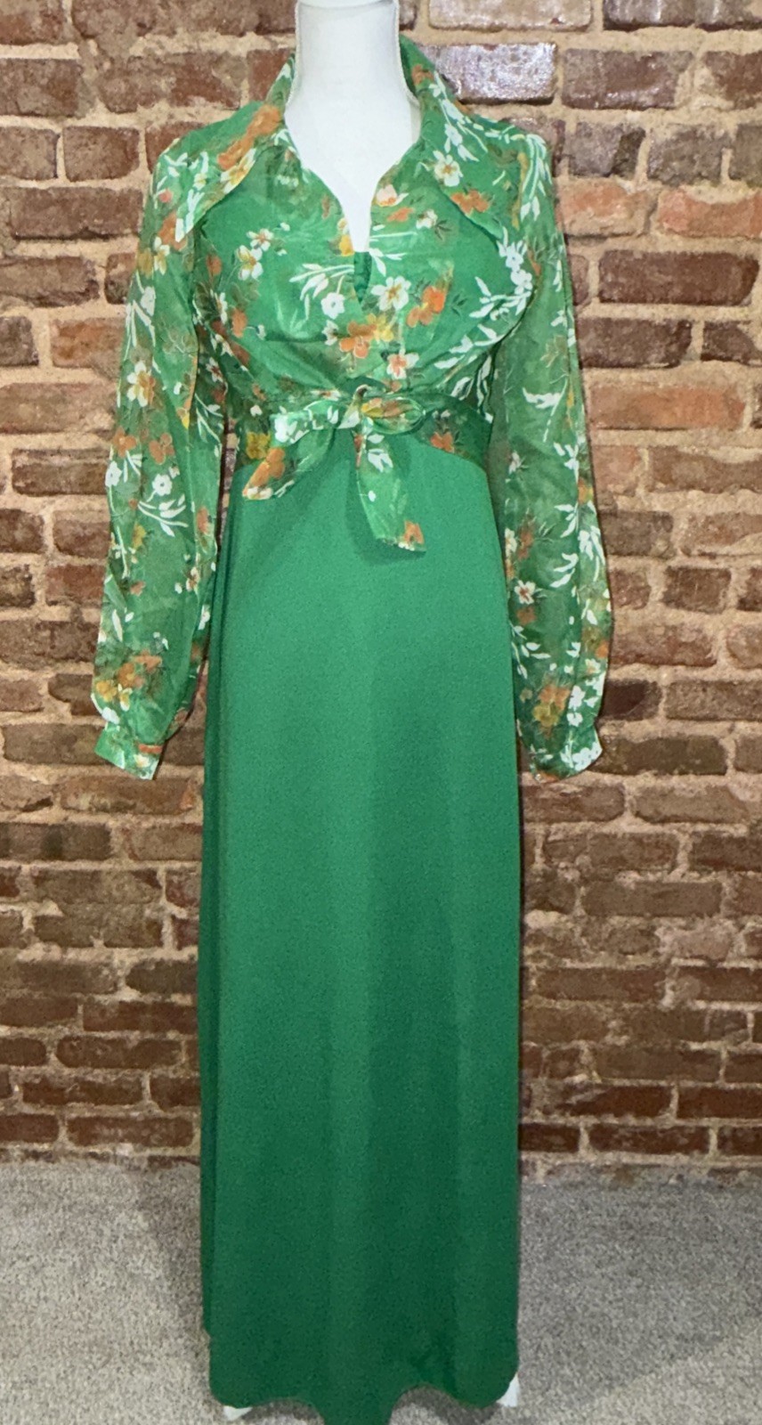 Vintage 1970s Emerald Green Hostess Maxi Gown Floral Sheer Bolero Jacket EUC