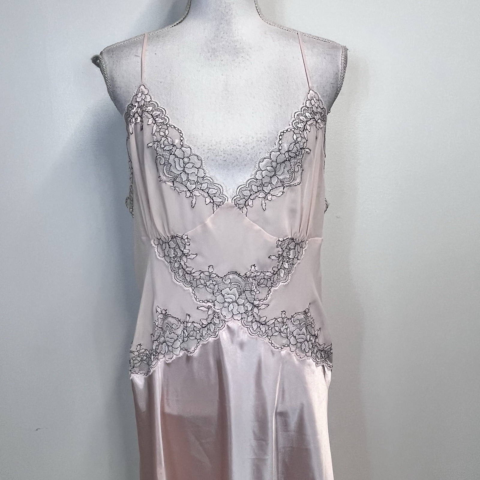 Vintage Cerie Nightgown Lingerie Plus sz 3X Pink Satin Lace Wedding Bridal