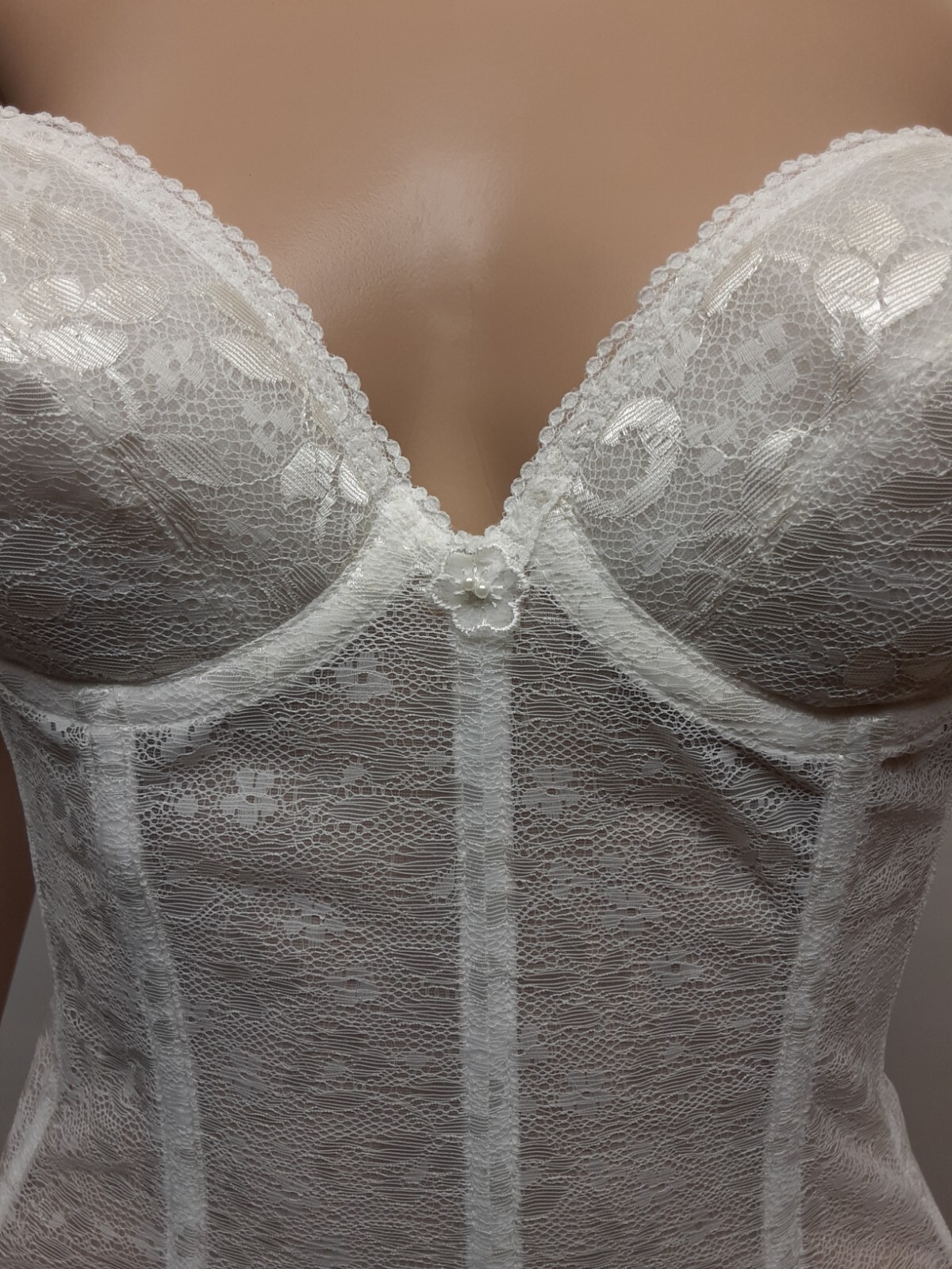 NWT Carnival The Silhouette Maker ll Underwire Strapless Corset White 32 C