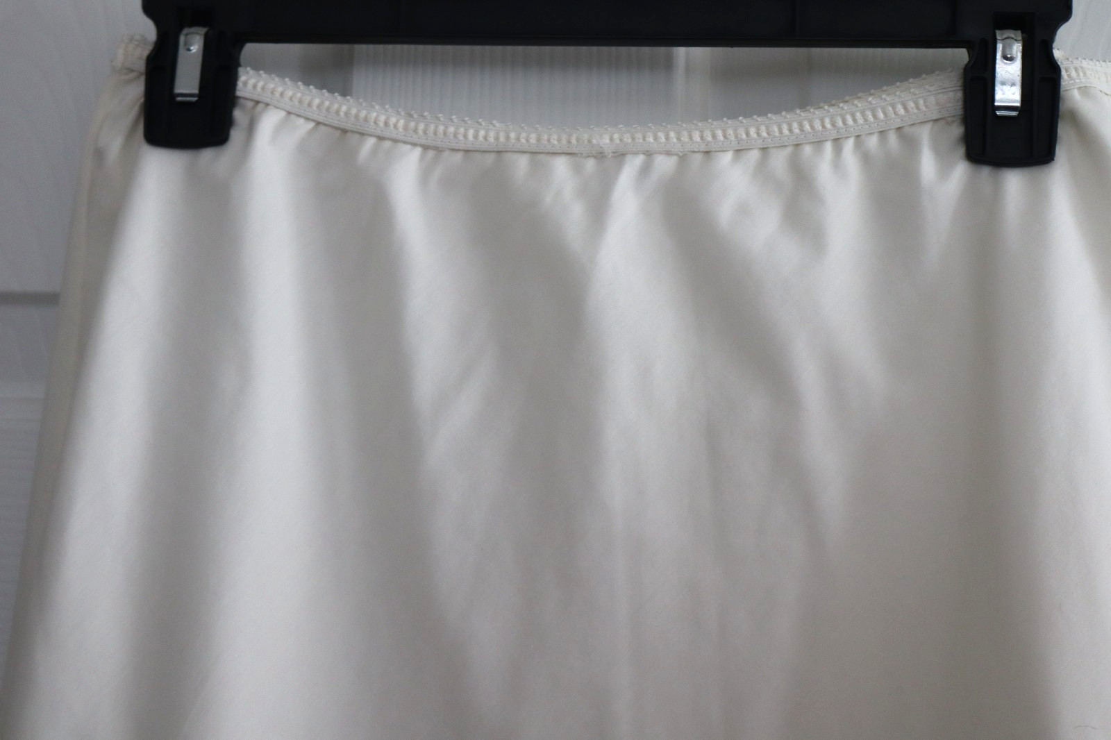 Vtg White Applique Cut Out Half Slip Side Slits Union Lady Lynne- Large Eyelet