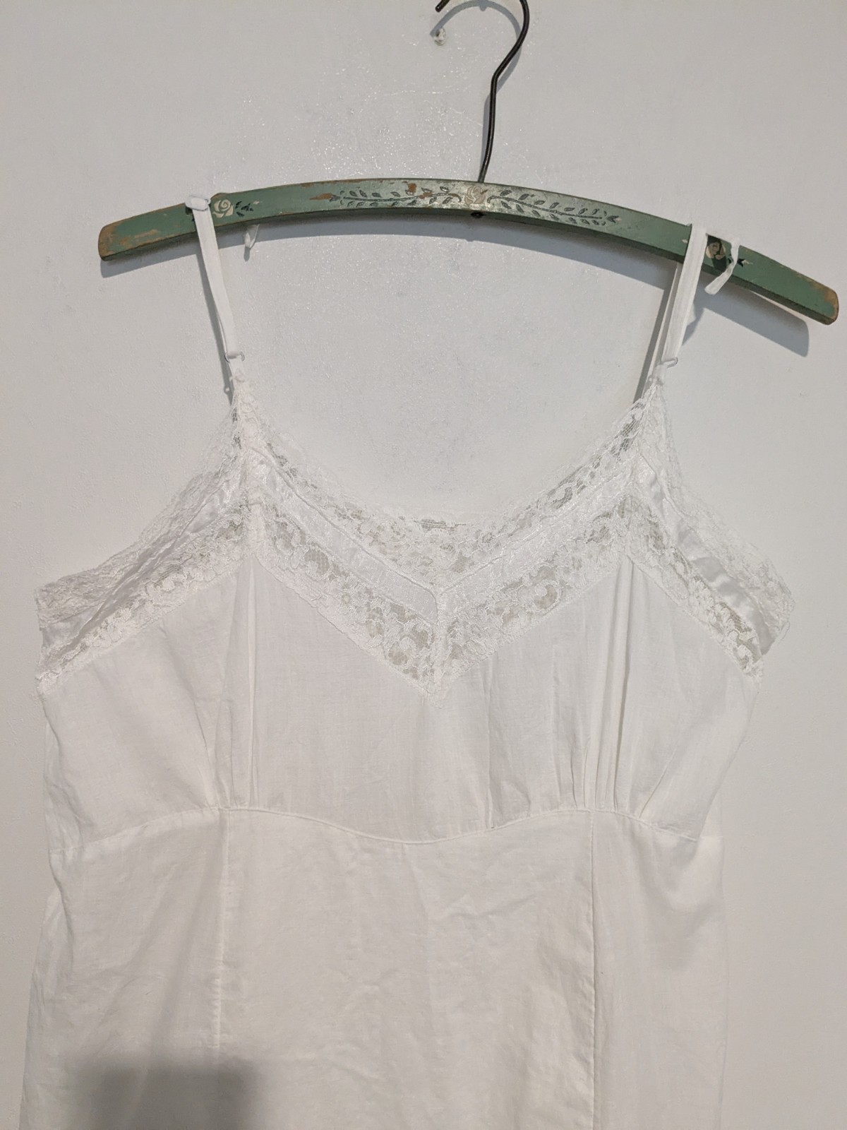 Vintage 40s 50s Pieced White Emb Cotton Blend Fabric Lace Full Slip Dress B36