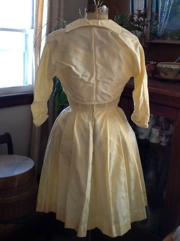 Vintage 1950&rsquo;s Beautiful Seamstress made Unworn DRESS & Jacket 34-23-44