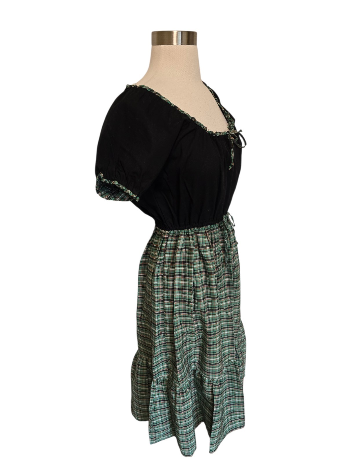 1960s 70s Vintage Womens Dress High Waist Green Plaid Schoolgirl Cinch Tie Bust