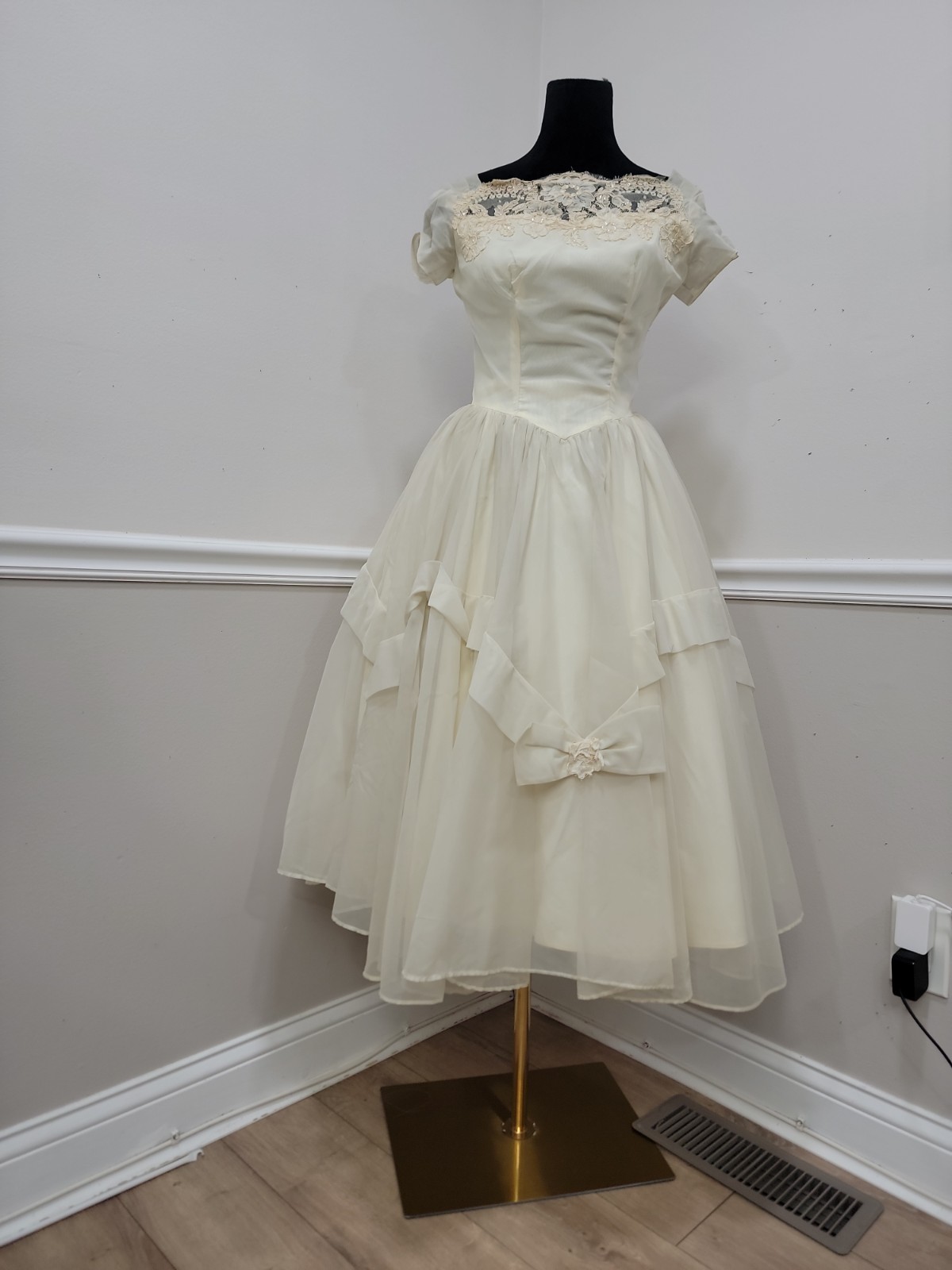 Vtg 50s Wedding Dress Ivory Organza Full Skirt Cocktail Scarf pinup Bridal/As Is