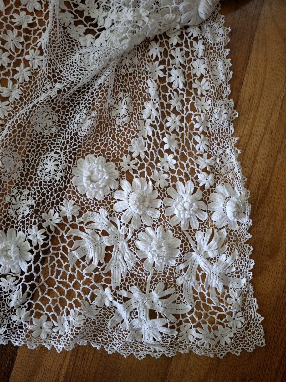 Vintage Edwardian EXQUISITE Irish Crochet Fancy Day Jacket