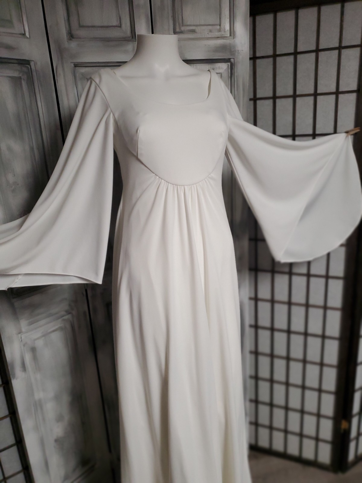Vtg XS-S Wedding Dress 70s Full Angel Wing Sleeve boho medieval gothic Ooak gown