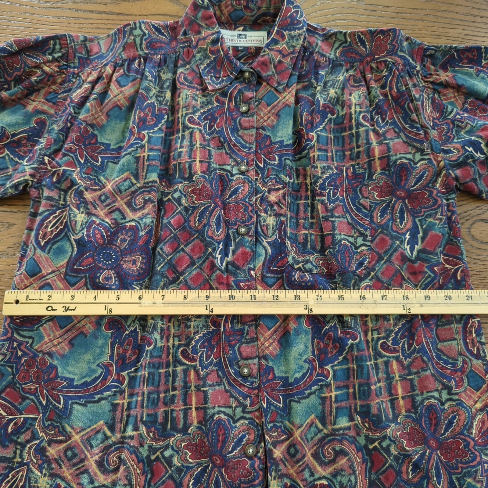 Vintage Lee Authentic Clothing Long sleeve Art Paisley Floral Button up blouse M