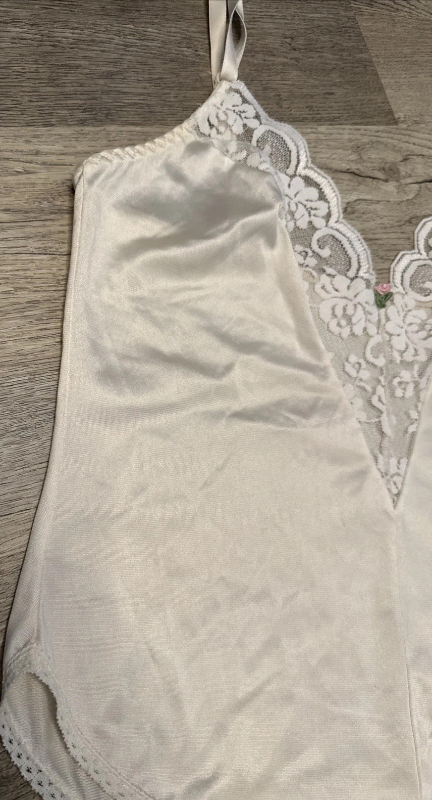 Vintage Maidenform Union Made Chantilly Lace Nylon Camisole Women 32 Ivory ILGWU