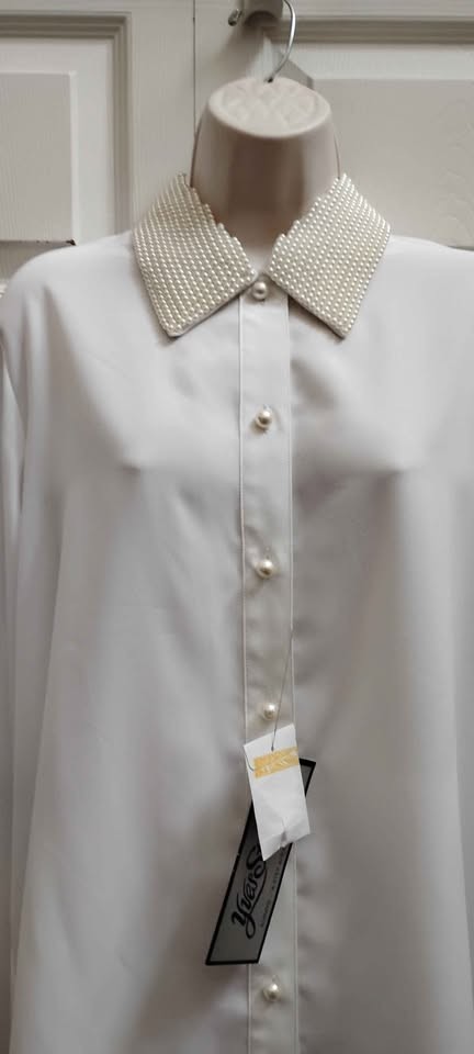Women&rsquo;s Size 14 Vintage Blouse White Long Sleeves Faux Pearl Trim NWT