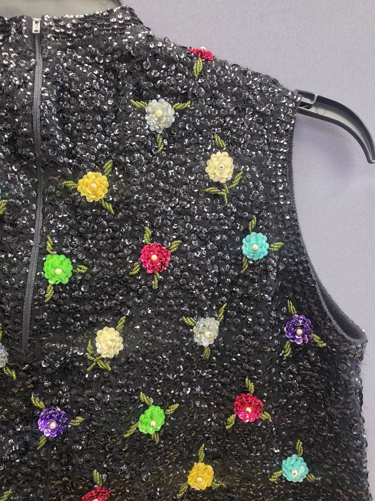 Hovland-Swanson 1960s Beaded Blouse Sequins Flowers RARE Sz 38 Mod Wool & Angora