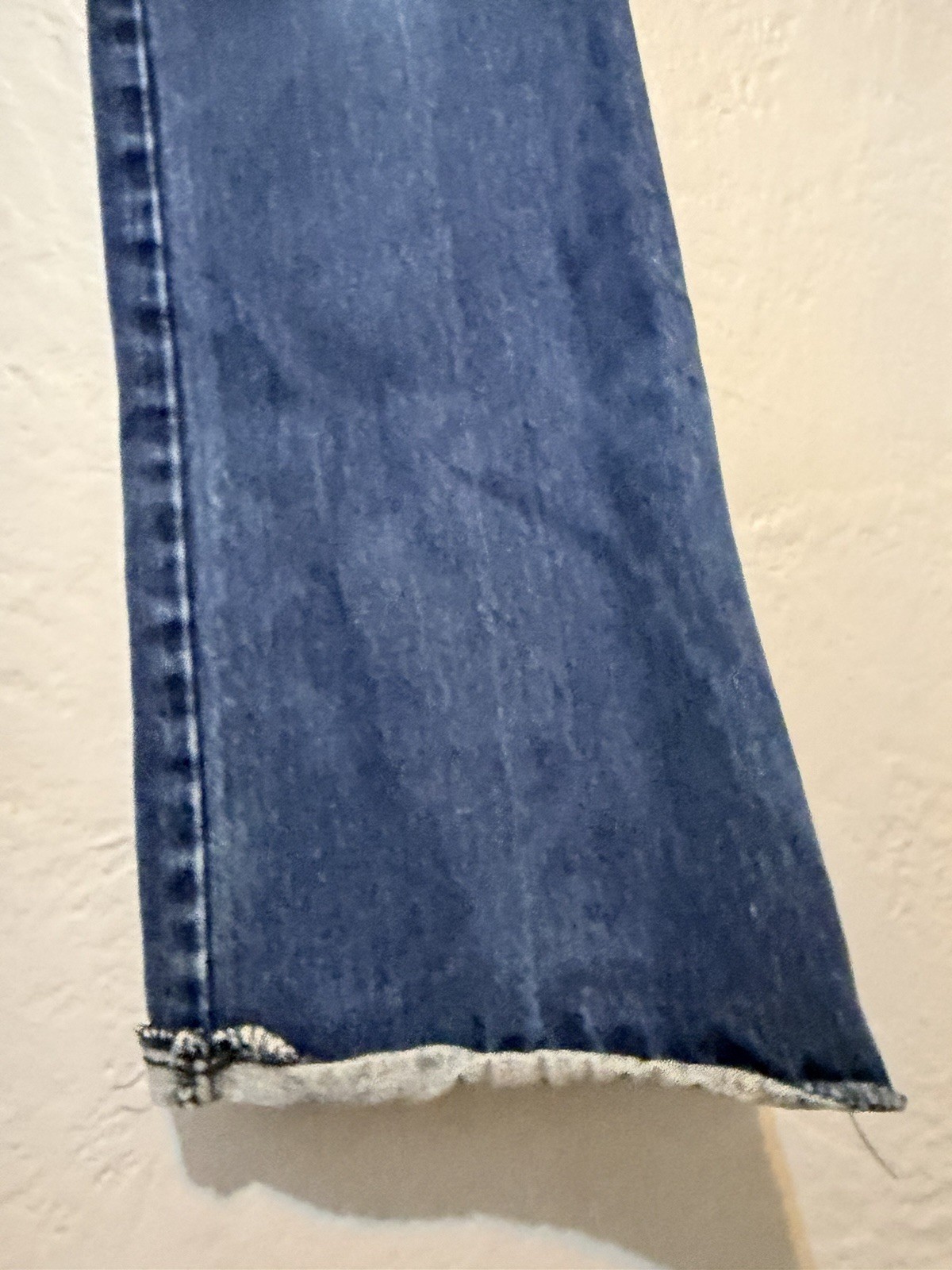 VTG 70s 80s Jordache Woman High Waist Flare Jeans 25 X 32 Made in HK Embroidered