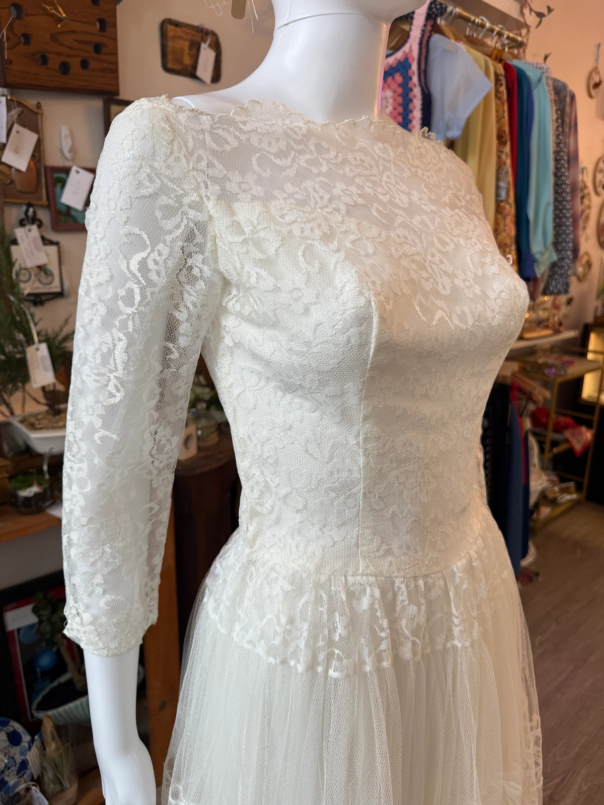 1950s Ivory Lace Tea Length Wedding Dress