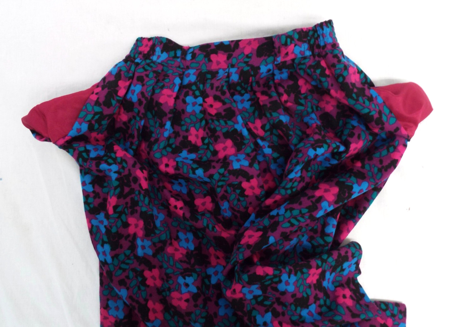 Vintage 1980 GUY LAROCHE Boutique Wool Skirt Suit Quilted Jacket 40 PARIS Floral
