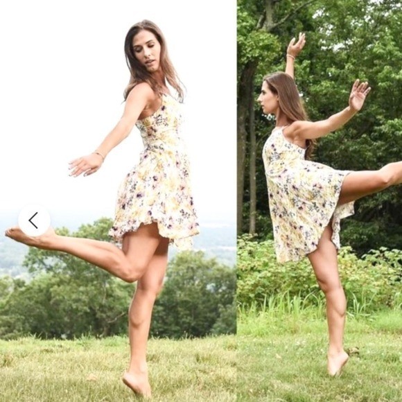 Old Navy Multi Floral Cami Dress Large Cream Purple Mustard Yellow Smocked Back