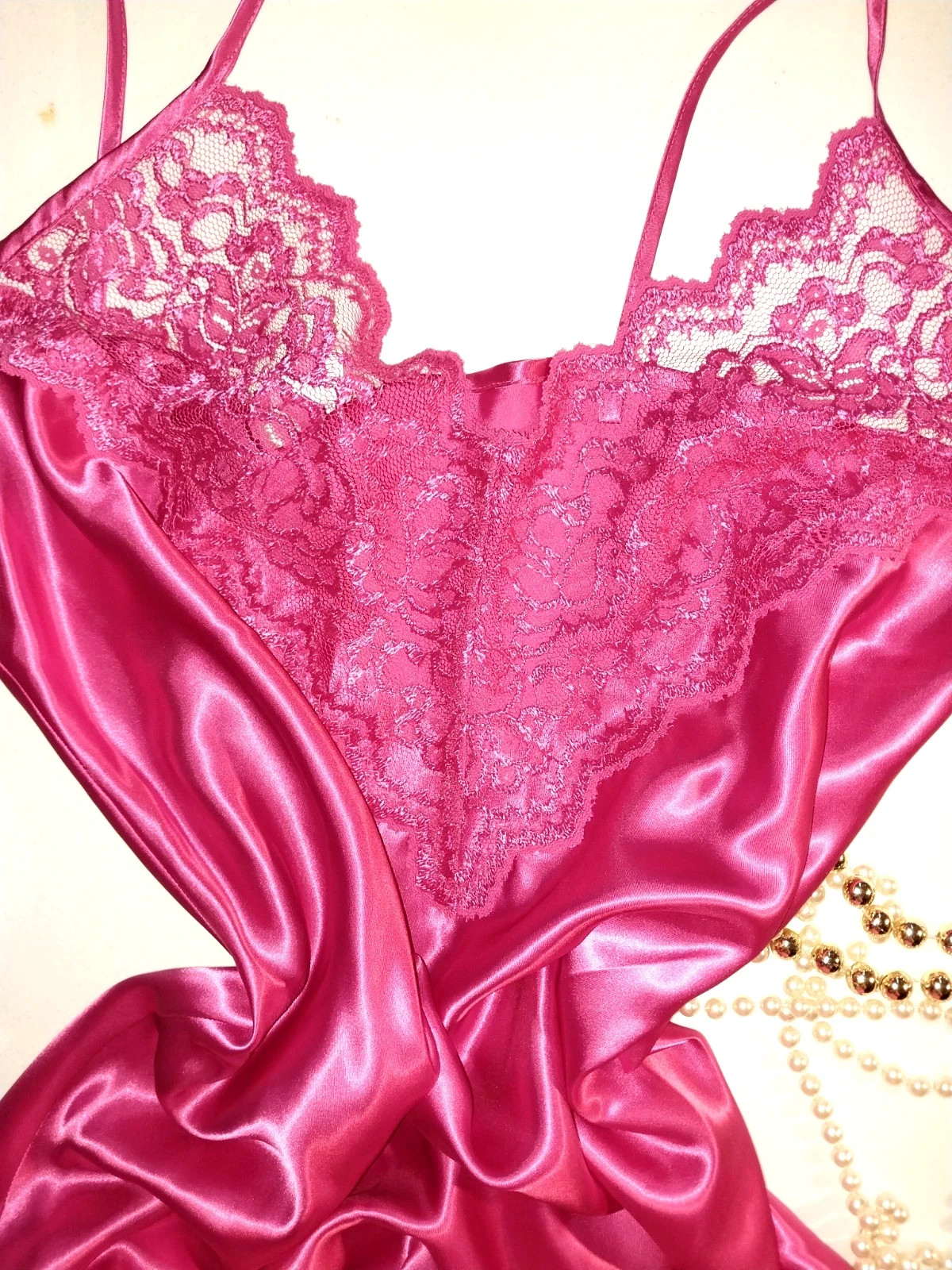 VTG SATIN LIQUID SHINY LUX BABYDOLL IMPORT HOT PINK NIGHTGOWN GOWN 42/44 NIGHTIE