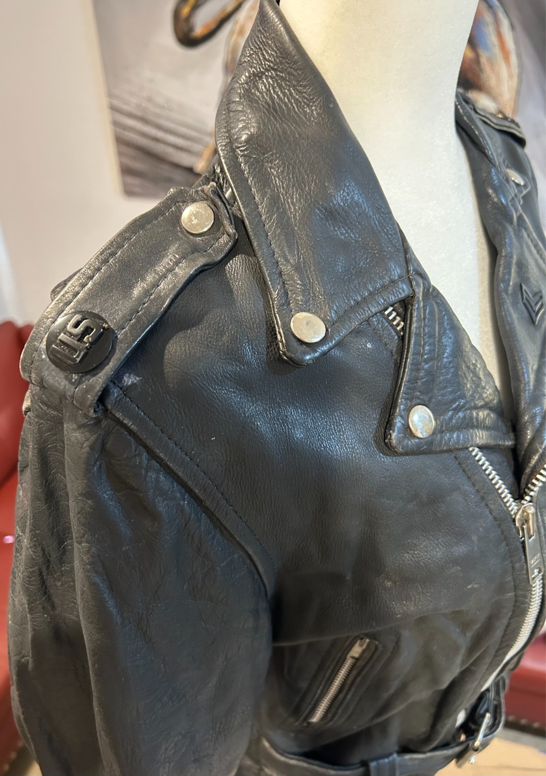Vintage Leather Motorcycle Jacket Black Men&rsquo;s Small W/Zipper Pockets And Snaps