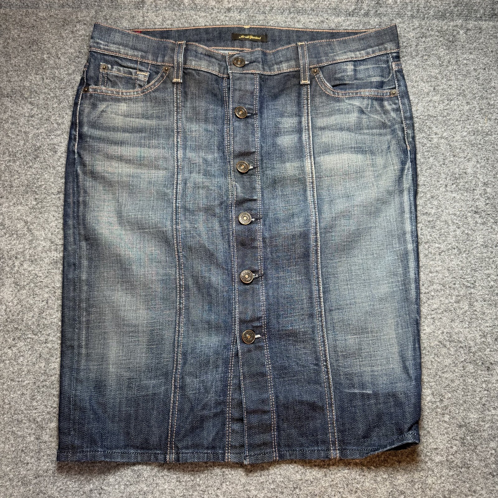 7 for All Mankind Women’s Denim Pencil Skirt Style Blue Denim (Size 30) Button