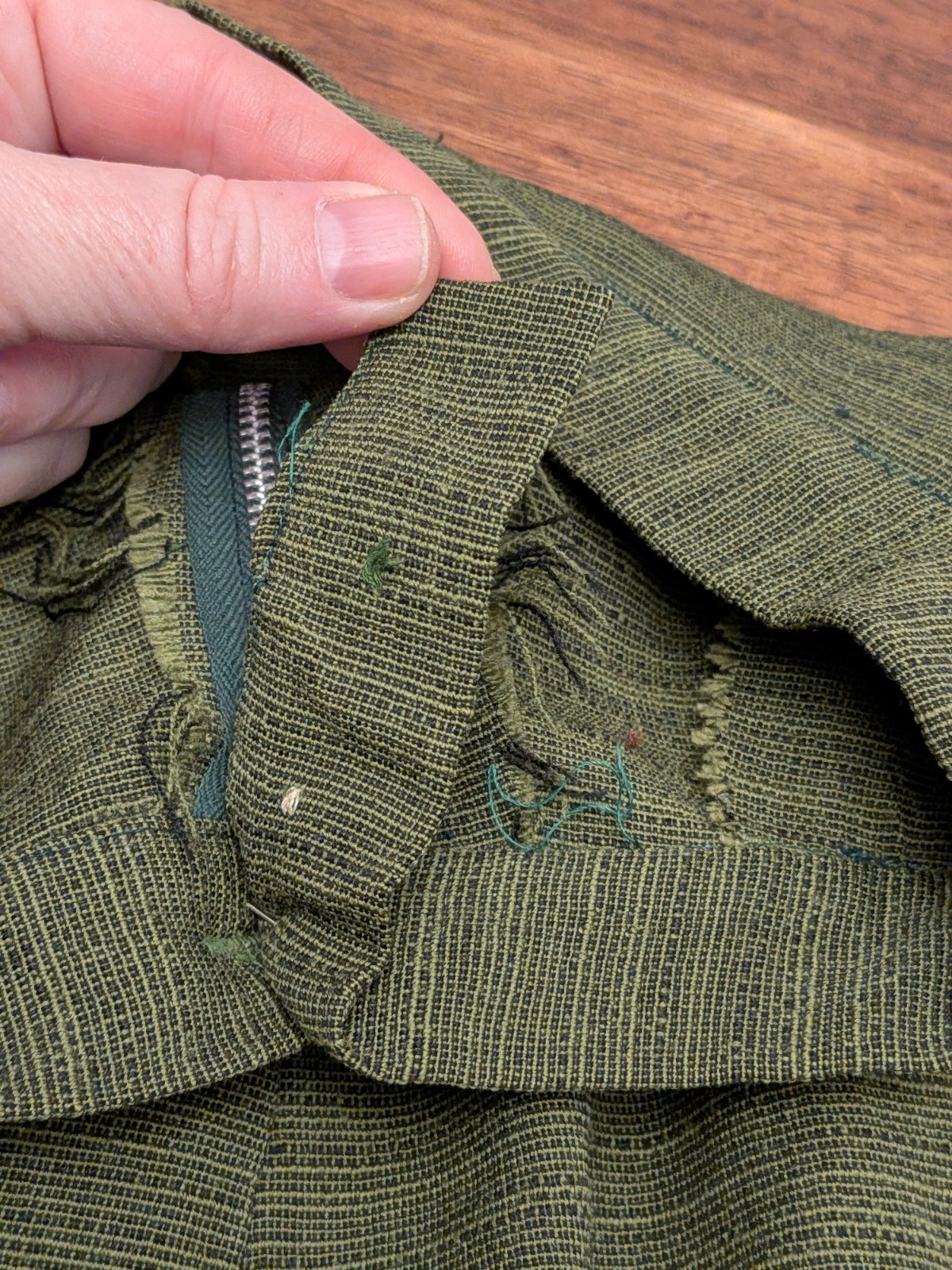 RARE 1940&rsquo;s YOUTHCRAFT Tweed Olive Green Jacket Skirt Suit EUC Gorgeous!!