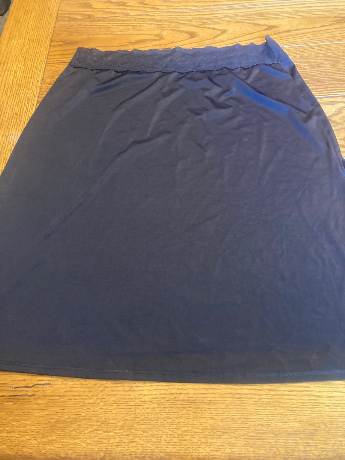 Vassarette BLACK Nylon Half Slip Size 24&Prime; XL/44 Style 11-073