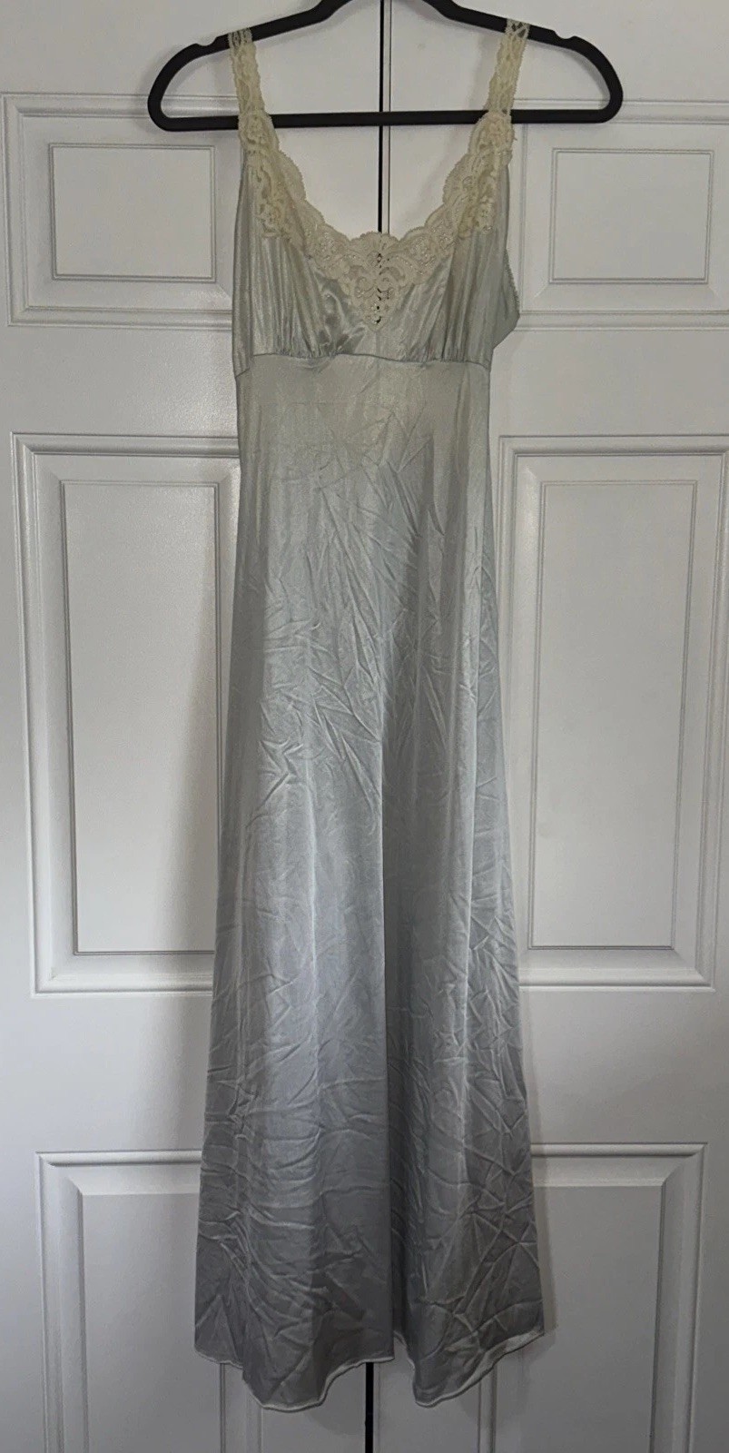 Vintage Miss Elaine Long Lt Blue Nightgown Peignoir Robe Set Petite Union USA