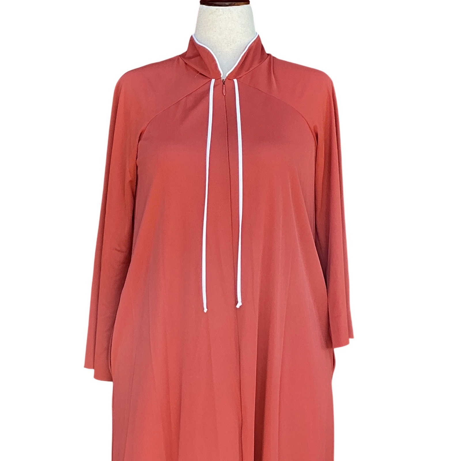 Vassarette Loungewear Dress Womens M Coral Zip Front Maxi Vintage 70s Kaftan Mod