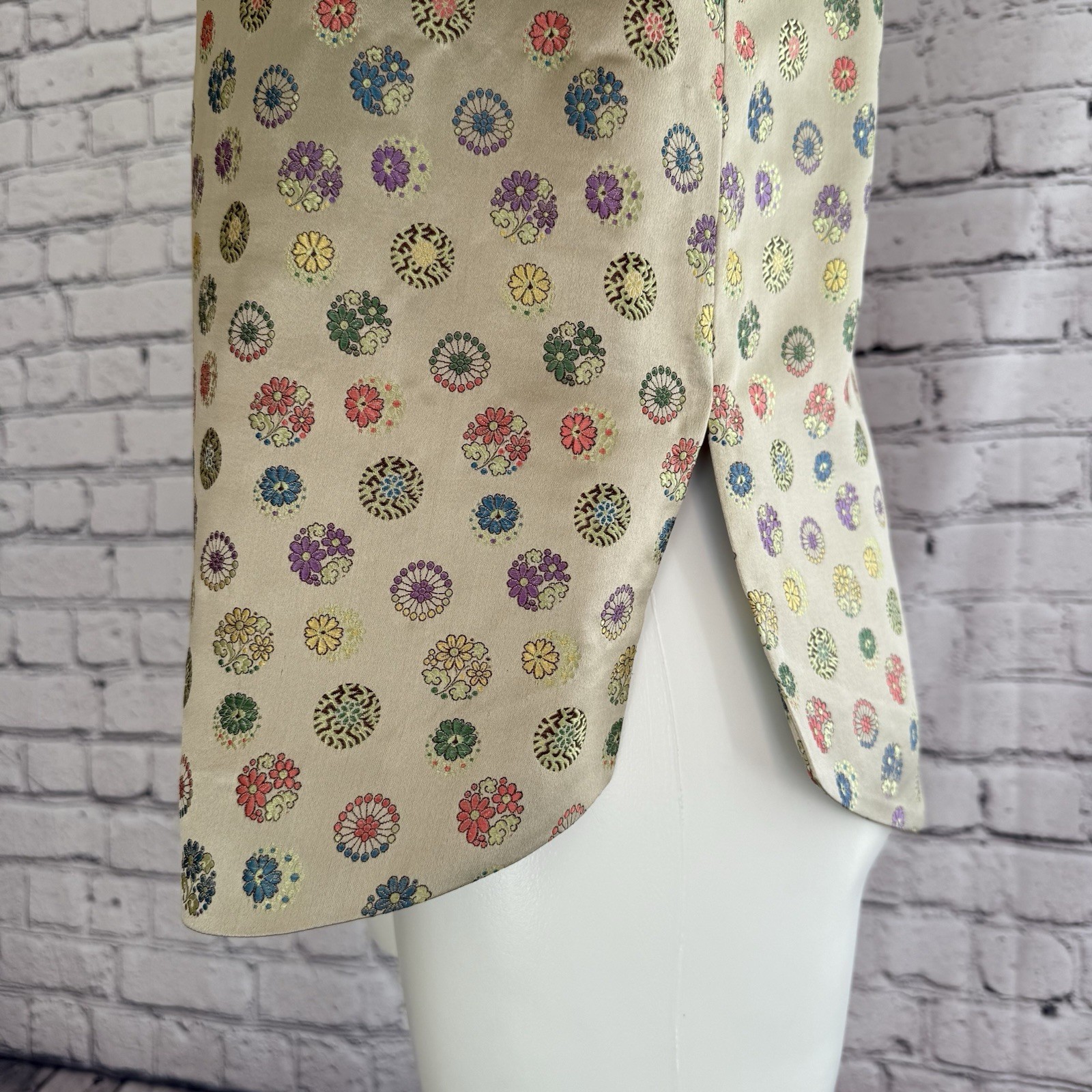 Vintage I. Magnin Brocade Pattern Top Mandarin High Collar NO SIZE Tag SM Med ?
