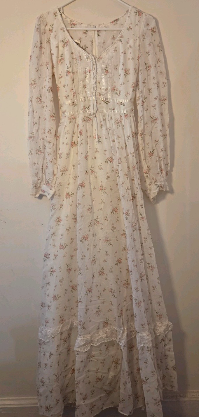 Gunne Sax Floral Woven Cotton Square Pearl Neck Long Sleeve Maxi Dress