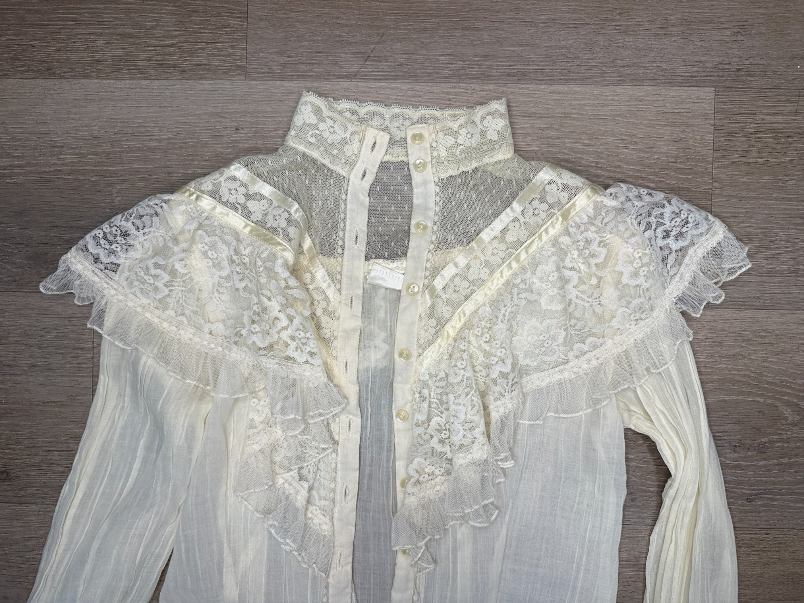 VTG 70s Gunne Sax Style High Neck Victorian Prairie Blouse Lace Ruffle/No Tag