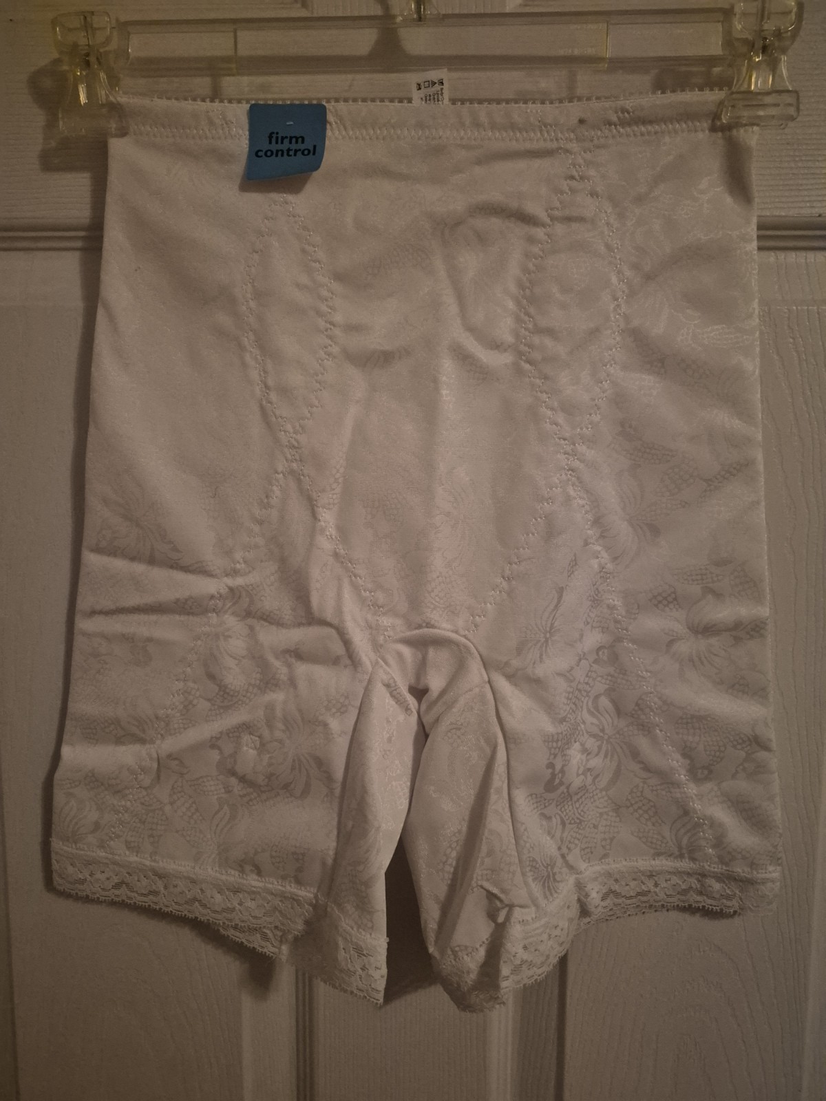 Vtg. Flexees Nylon Spandex Long Leg Girdle white XL Garters .