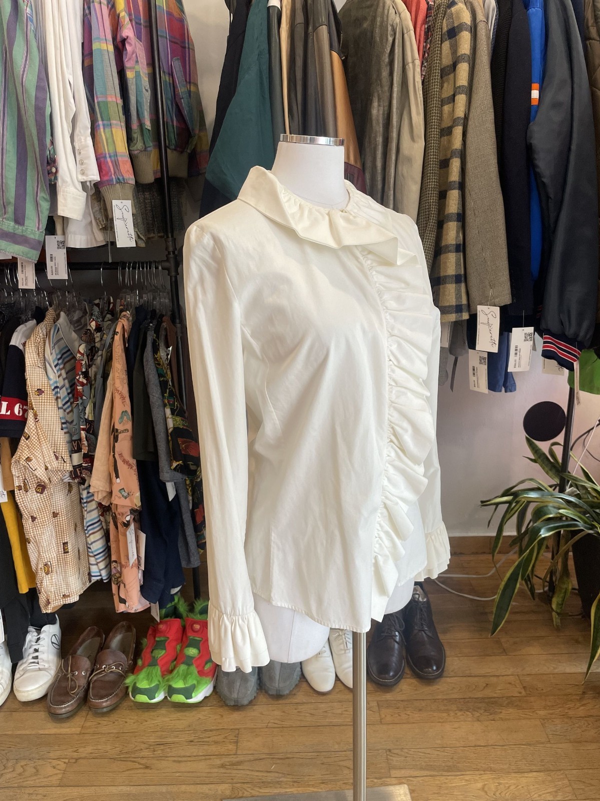 Vintage Gucci Tom Ford White Ruffle Blouse
