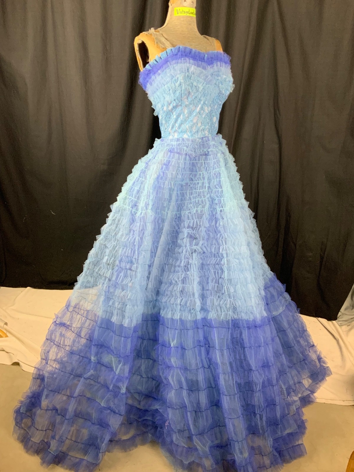Vtg 50s Ombré Blue Ruffle Lace Strapless Party Ball Gown Dress-Bust 30/2XS