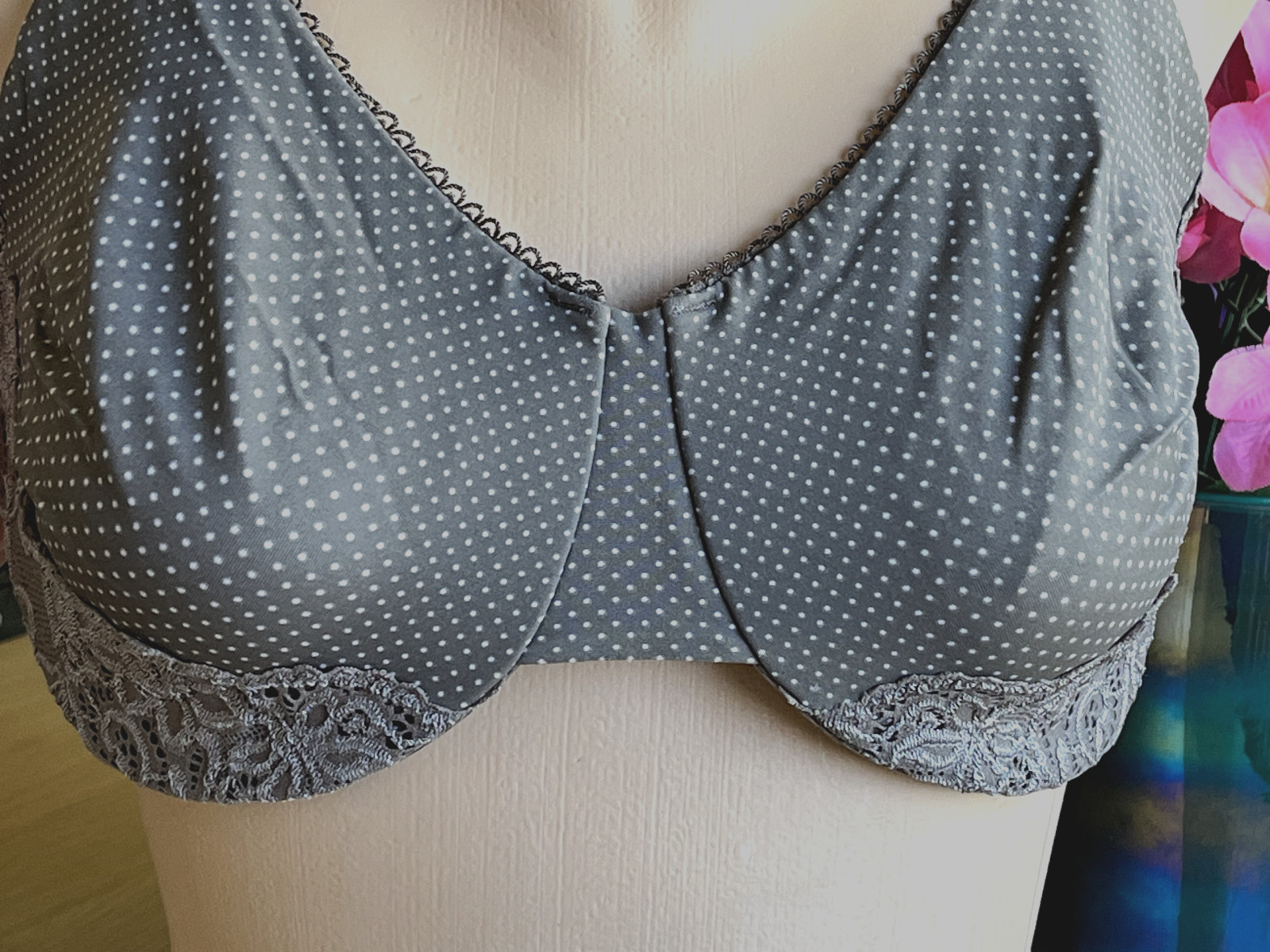 OLGA 40D Brown Polka Dot Luxury Lift Full Figure Molded Cup Underwire Bra #35063