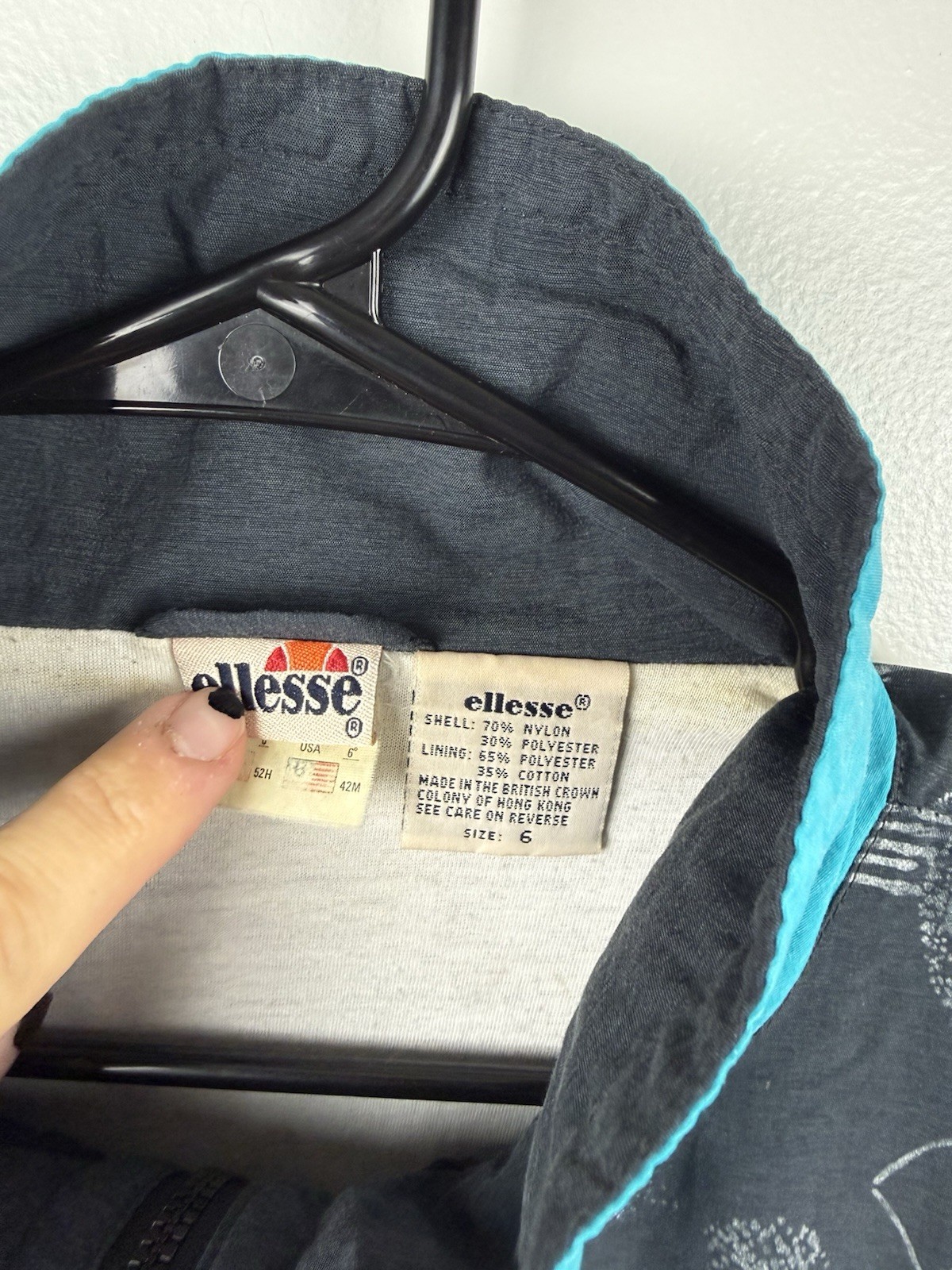 Vintgae Ellesse Windbreaker All Over Print Jacket Women&rsquo;s Size 6 (24×25)