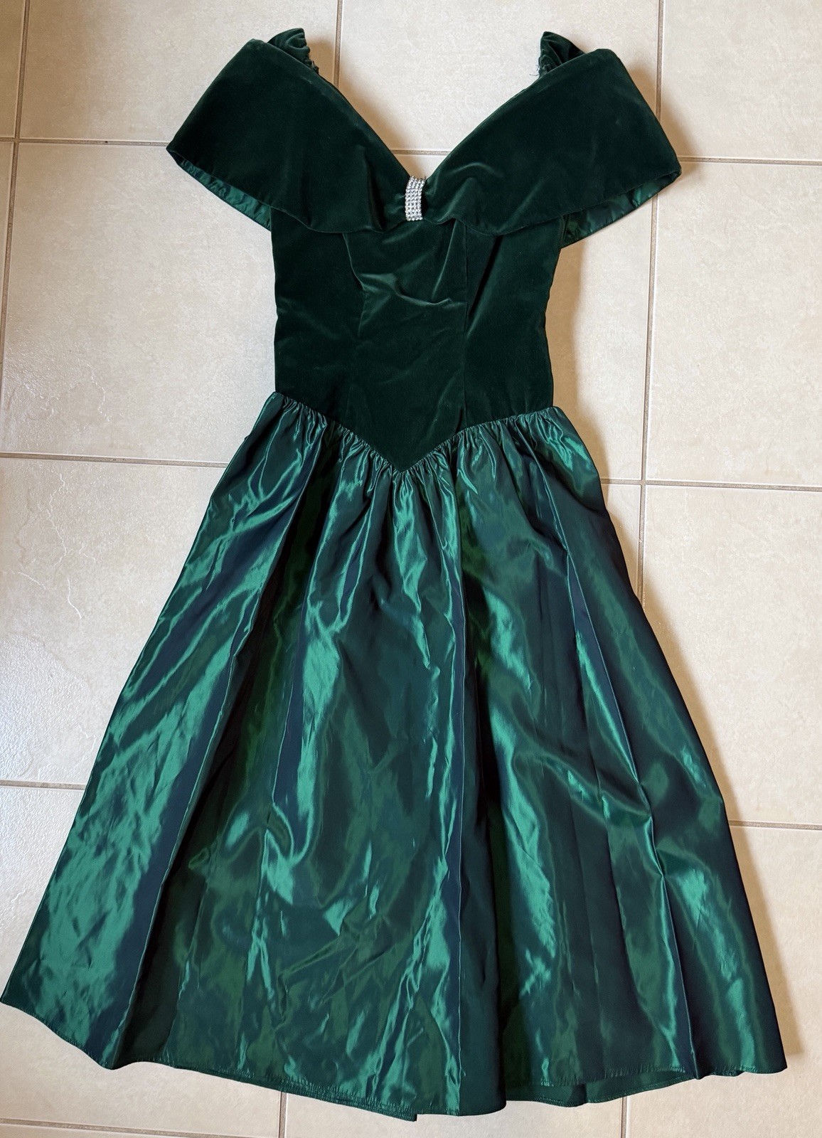 Vintage 80s House of Bianchi Emerald Iridescent Gown Size 8