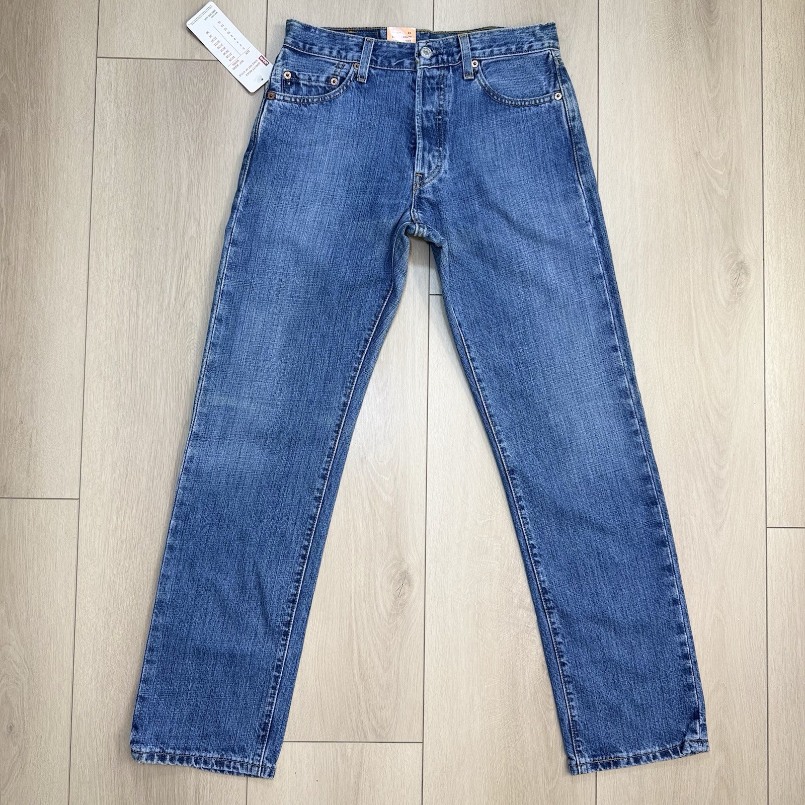 VTG/Y2K Levis 501 Jeans Womens Size 29×31 Blue Straight Leg Button Fly Pants NWT