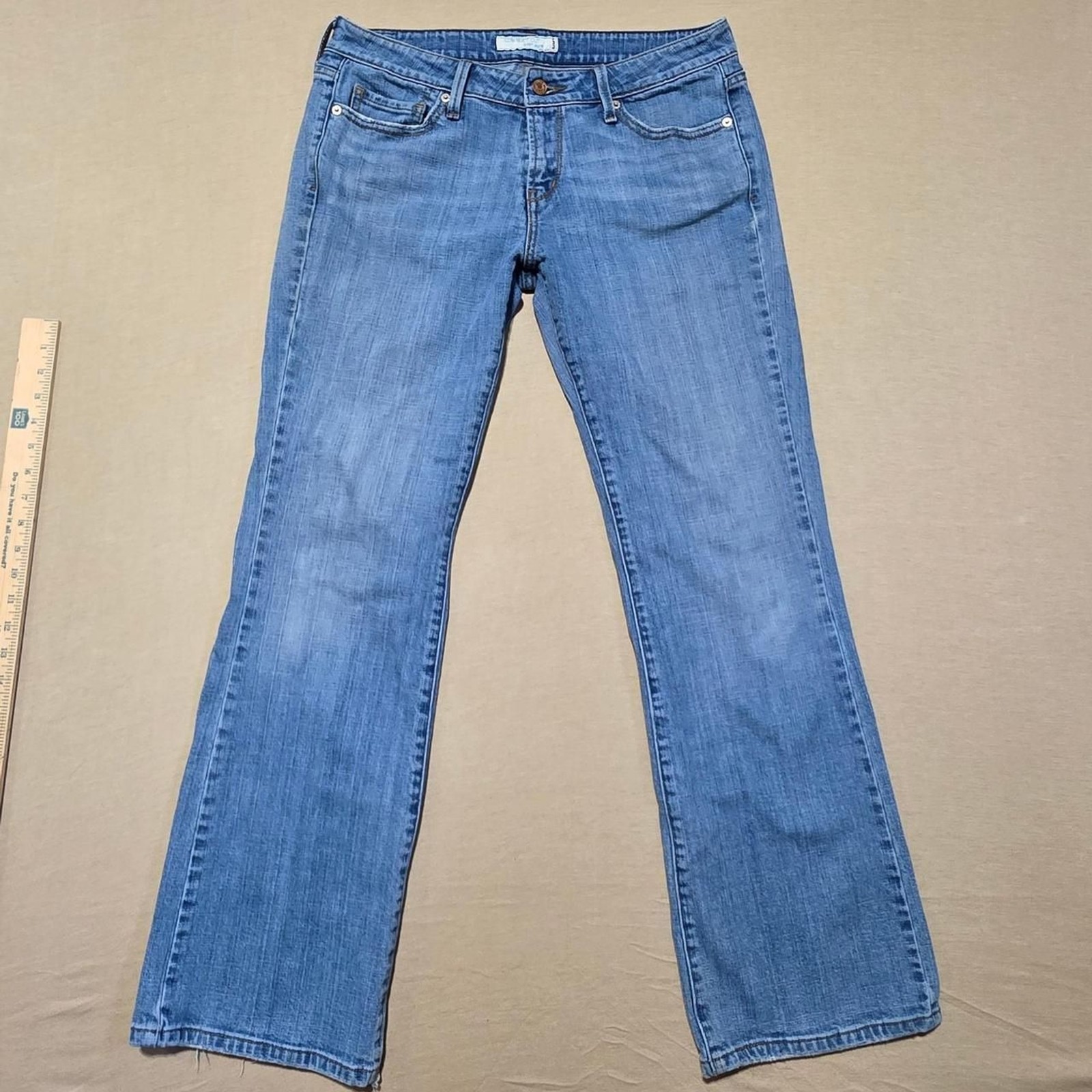 Levi&rsquo;s Strauss & Co. Low Boot Cut 545 VINTAGE womens jeans Size 10 – medium