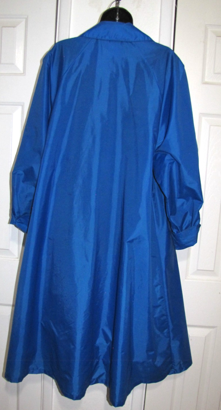 VTG Aqua Sheen Royal-Blue Button Raincoat Trenchcoat Packable Lightweight Wm S/M
